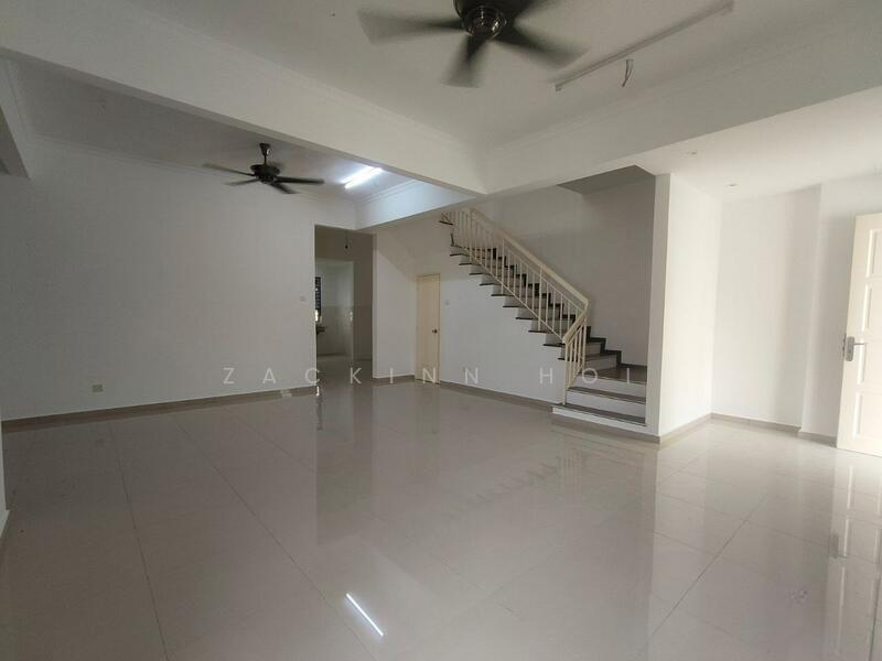 Convenience Location 2 Sty Corner Damai Residence Kemuning Utama - 1