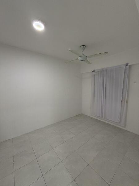 Taman Bukit Erskine - 4