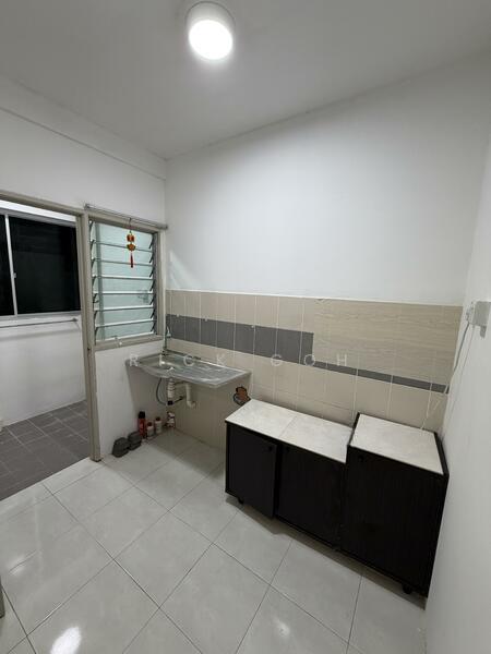 Taman Bukit Erskine - 2