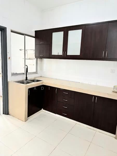 Platinum Hill PV 6 - 1