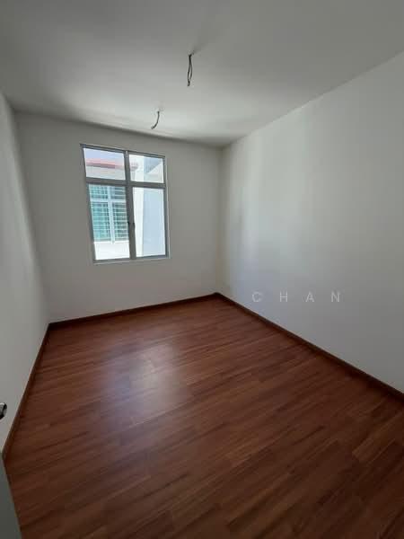 E Residence @ Telipok - 4