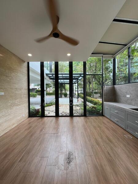 THE STRAITS VIEW RESIDENCES - 4