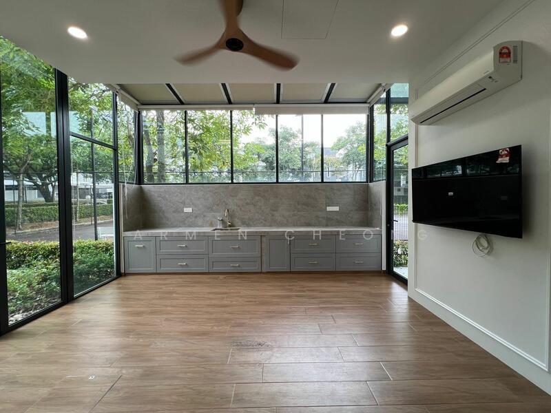 THE STRAITS VIEW RESIDENCES - 3