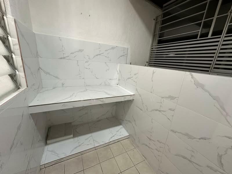 Axis Residence - 3