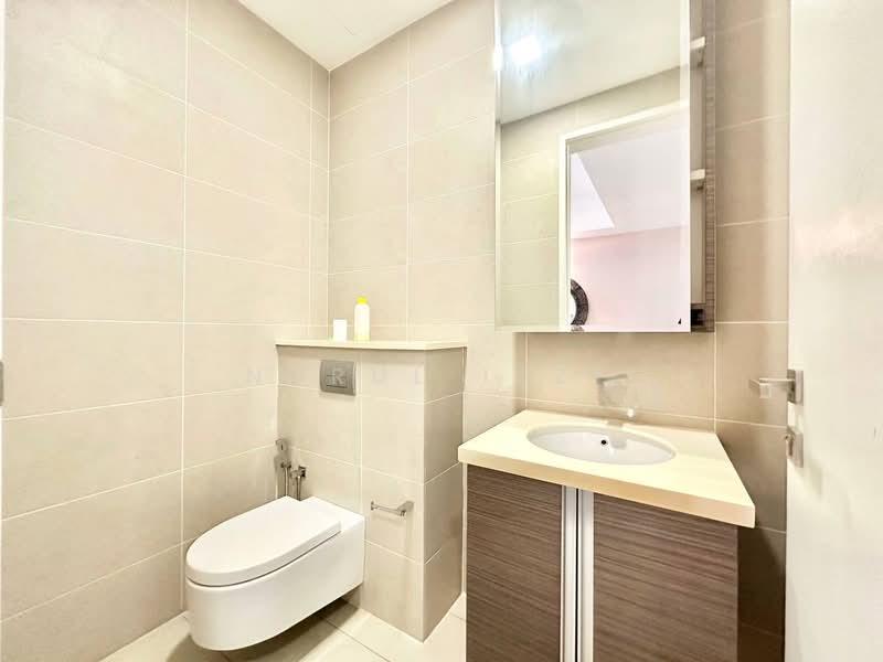 Icon Residence - 4