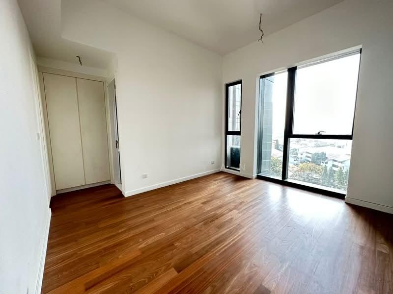 The Astaka @ 1 Bukit Senyum - 5