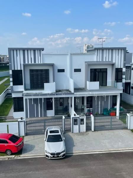 Garden Villas, Bukit Indah - 1