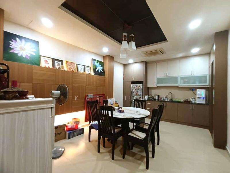 Taman Austin Heights - 2