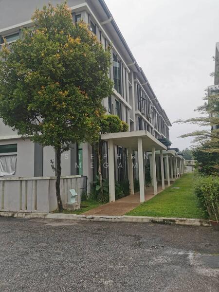 The Park @ Bukit Serdang - 1