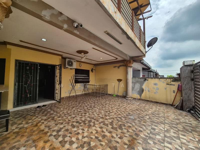 Taman Puteri Wangsa - 2