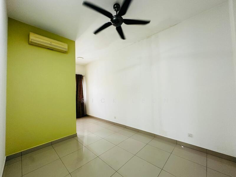 Ixora Residences @ Bandar Seri Coalfields - 4