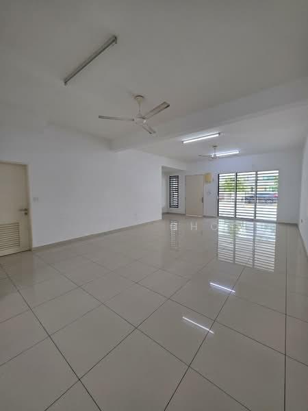 Hijayu 3B Elvina Double Storey Terrace Bandar Sri Sendayan Seremban - 5