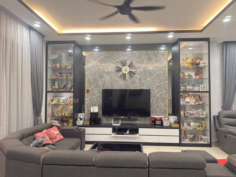 BANDAR CEMERLANG - 4