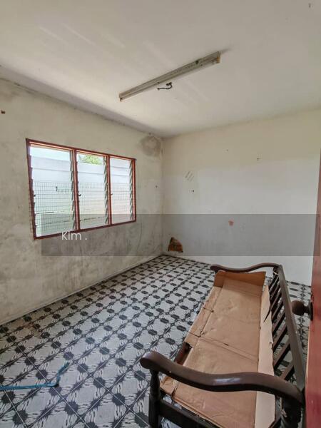 Flat Tasek 64 - 5