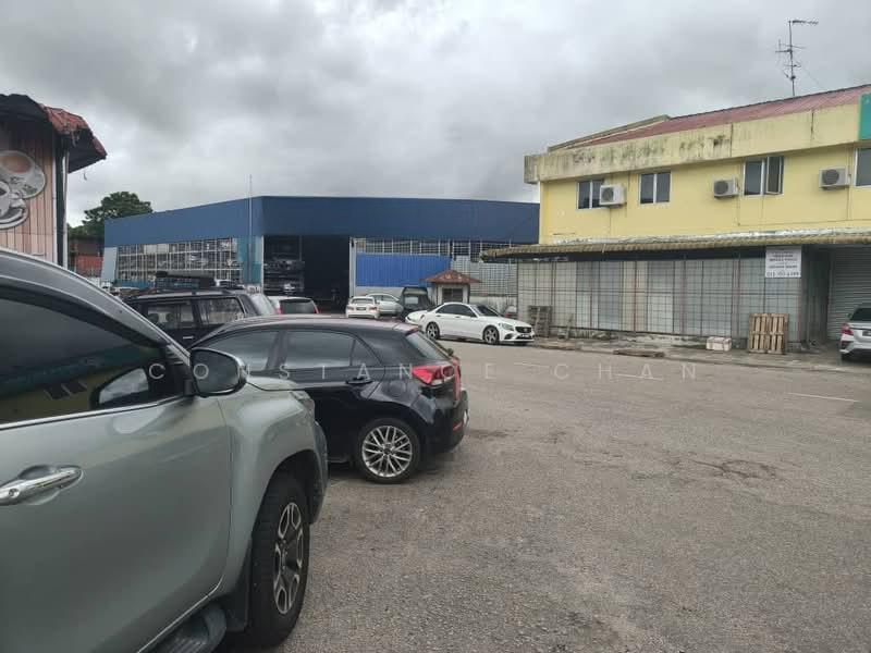 Taman Ungku Tun Aminah - 4