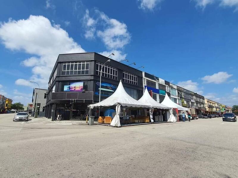 Bandar Baru Uda Shop - 5