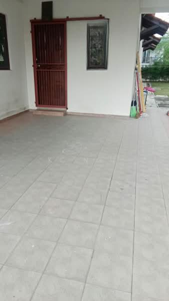 Happy Garden - 2