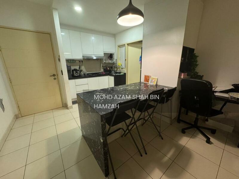 De Bayu Apartment - 4