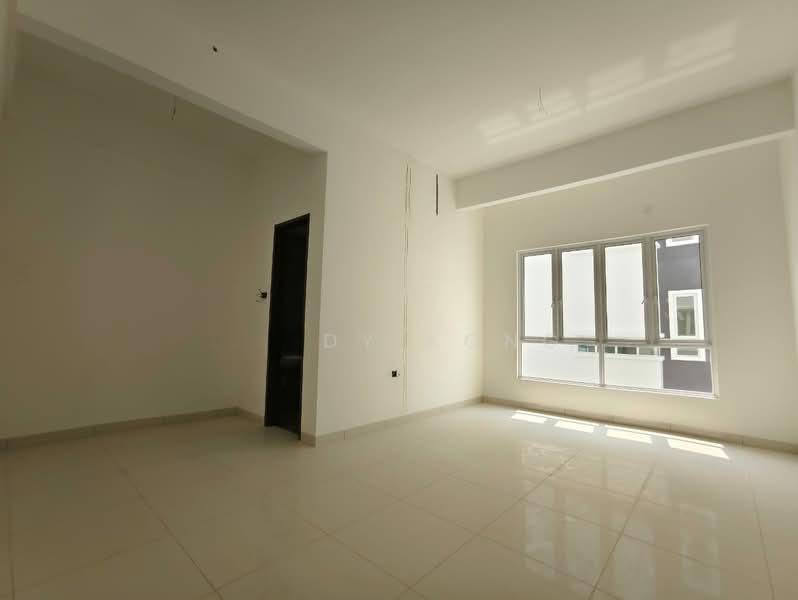 TAMAN LEMBAH PERMAI - 3