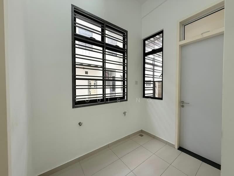 26th Avenue, Bukit Indah - 3