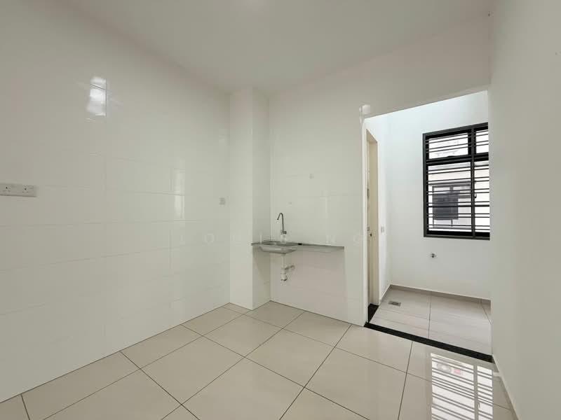 26th Avenue, Bukit Indah - 2