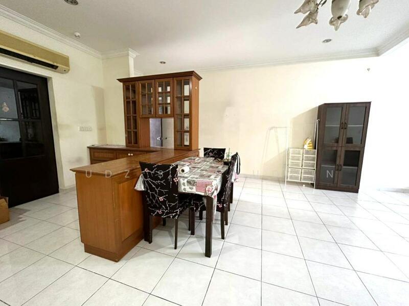 D'Melor Condominium - 4