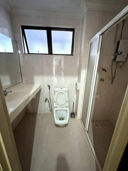D'Melor Condominium - 5