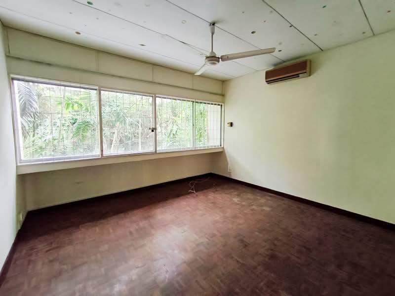 Ukay Heights Bungalow - 3