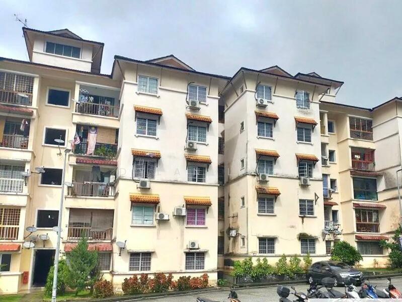 Indah Condominium - 1