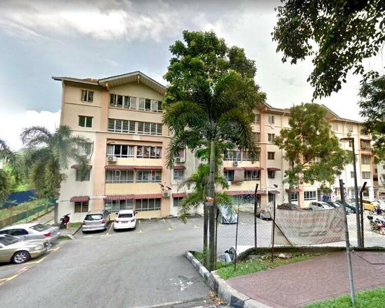 Indah Condominium - 5