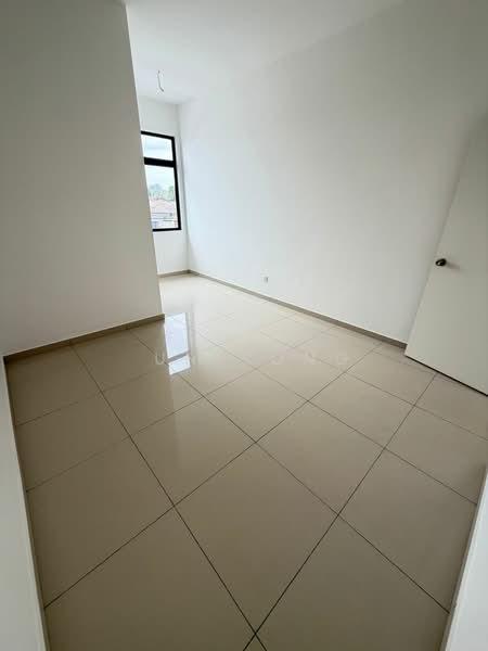 Taman Desa Tebrau - Cello 3B - 5