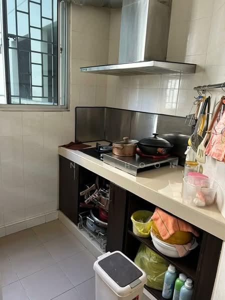 Crystal Tower (Pangsapuri Kristal) - 3