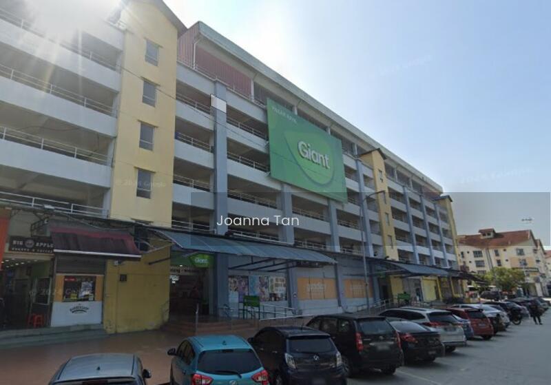Pusat Komersial Seksyen 7 - 5