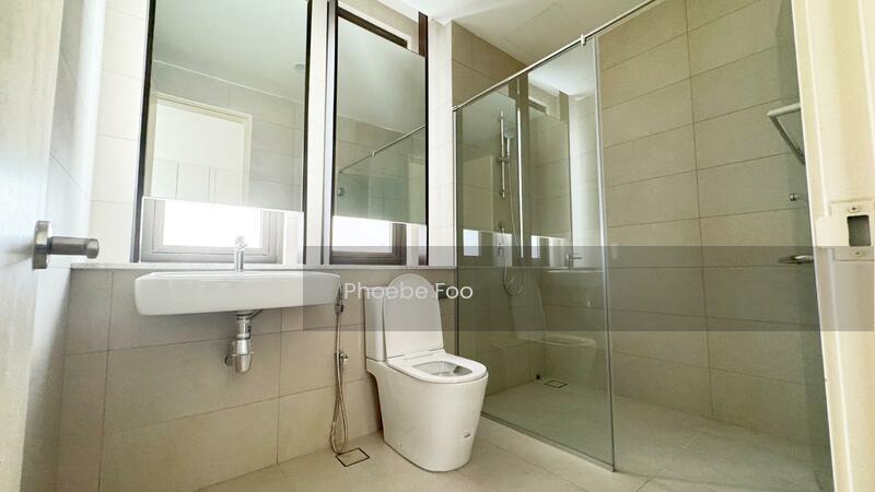 The WaterEdge (Pinggiran Air) - 2