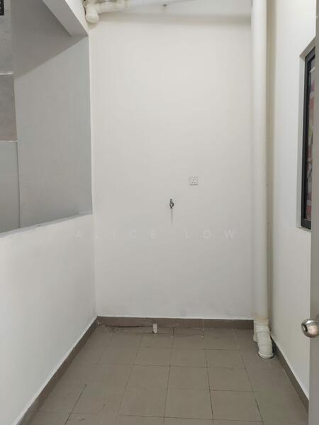 Avia Plus, Bandar Country Homes - 4