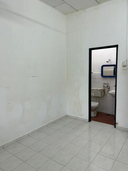 taman flora heights - 5