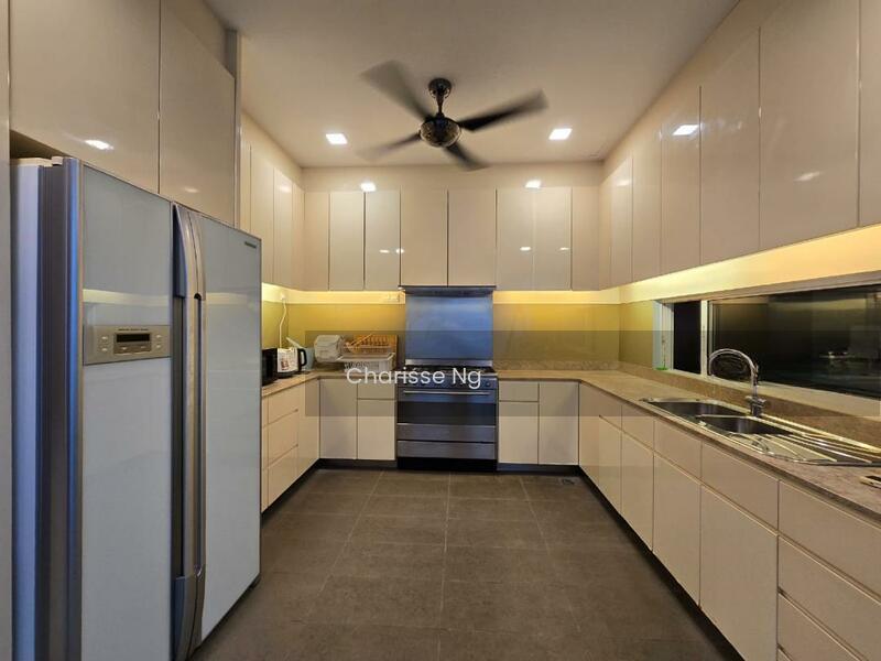 The Madge @ Embassy Row - 4