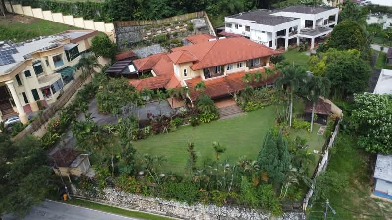 Freehold Double Storey Bungalow With Huge Land @ Bukit Gasing, Petaling Jaya - 1