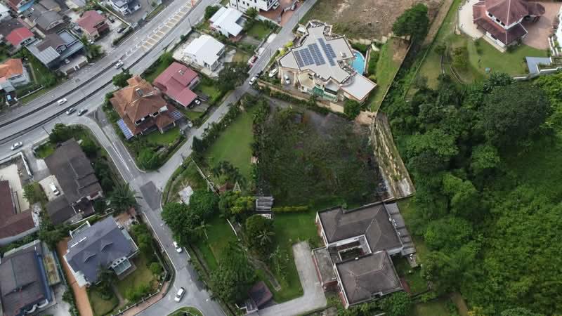 Freehold Double Storey Bungalow With Huge Land @ Bukit Gasing, Petaling Jaya - 2