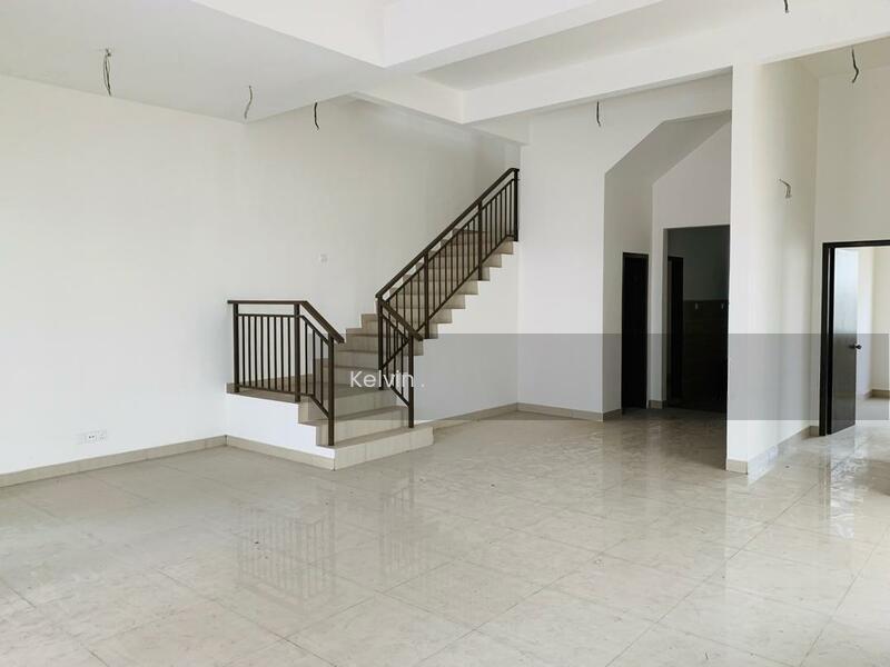 Semi D 3 Three Storey Terrace Regency Parc Desa Mas Bandar Country Homes Kota Emerald Rawang - 2