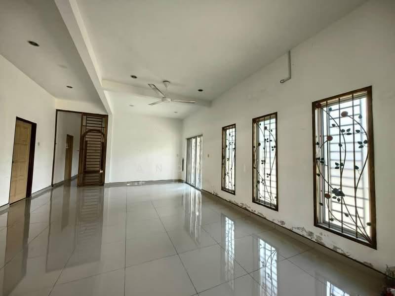 Taman Mutiara Rini - 2