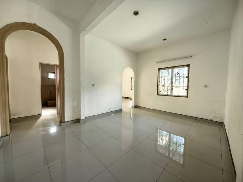 Taman Mutiara Rini - 4