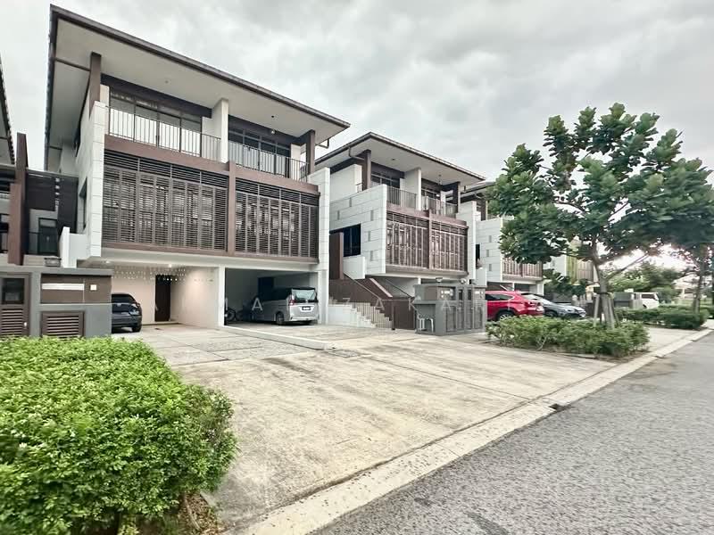 The Mulia Residences - 3