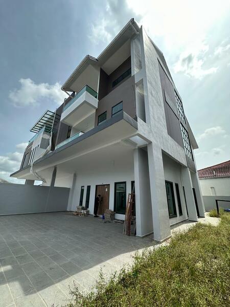 Taman Gunung Selatan - 2