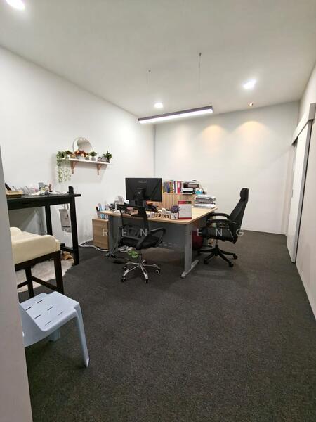 Eco Business Park 1 - 2