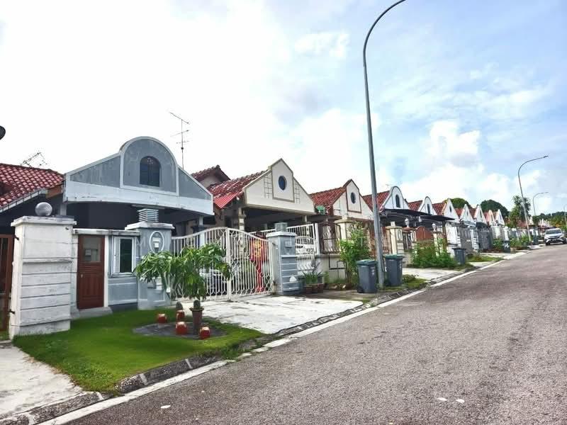 Taman Pelangi Indah - 3