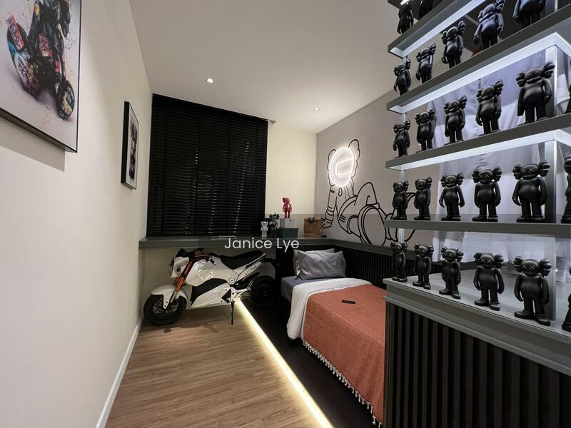 M Nova - 5