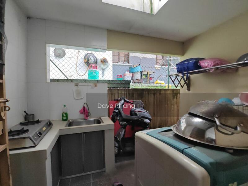 Taman setapak Indah - 3