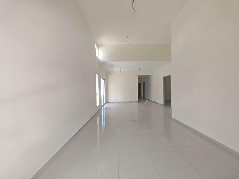 Perak Langkap Single Storey Semi D - 2