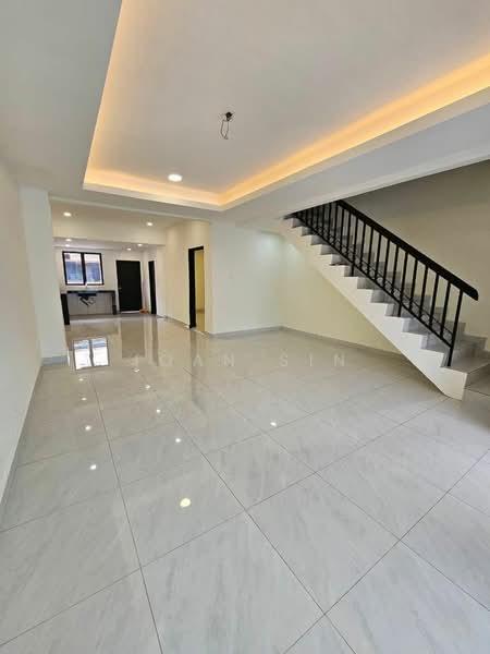 Taman Bukit Indah - 4